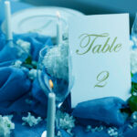 Une table